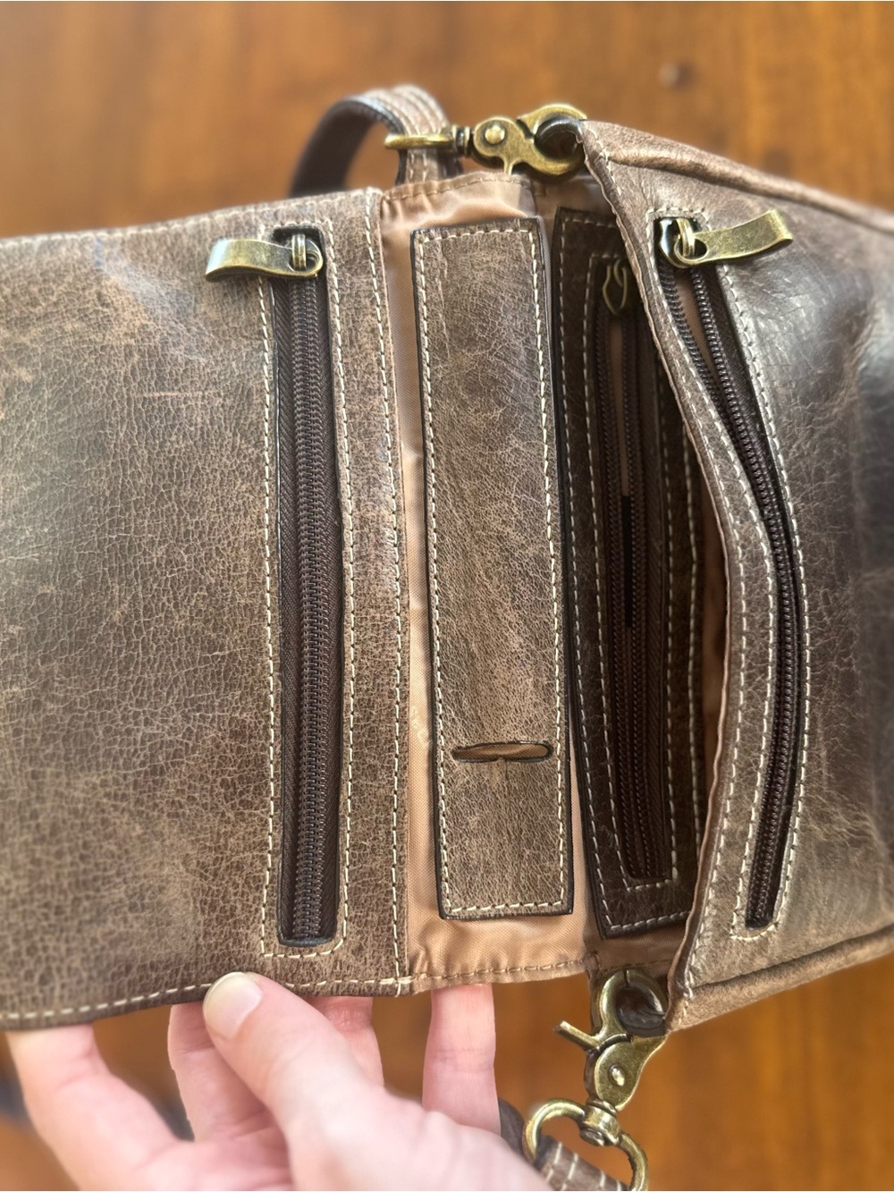 Gun Tote’n Mamas 👜 Leather Crossbody Organizer Concealed Carry Purse - Picture 2 of 4